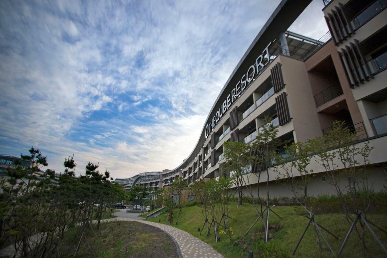 The Qube Resort Jeju Seogwipo Ngoại thất bức ảnh